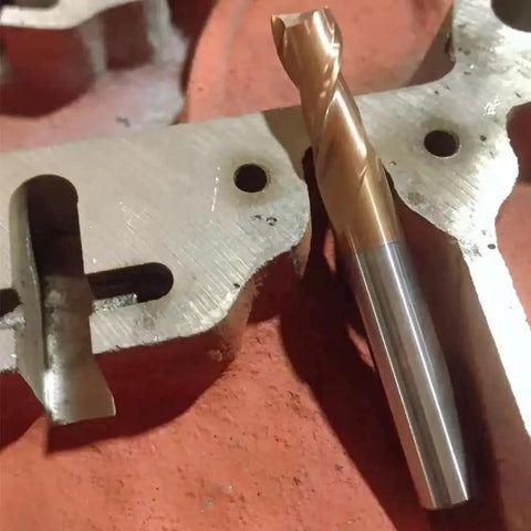 Six Piece Carbide End Mill Set For Steel Upcut CNC Router Bits With Square Nose And Center Cutting TISIN Coated tool