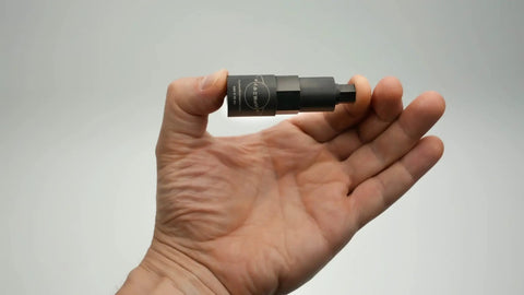 Person holding part of Seat Power Tool Extractor Set For Symmons Temptrol Valves Includes Extractor Classic Extractor Evolve Diverter