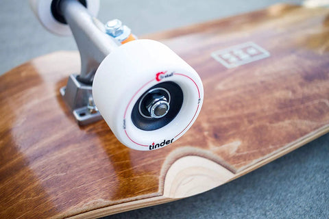 608-RS ball bearing in a white skateboard wheel; 8x22x7 mm, double rubber-sealed.