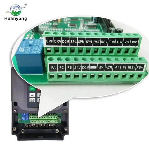 VFD Converter 110V Single Phase To 110V Three Phase for motors with terminal plug and RS485 interface close-up view