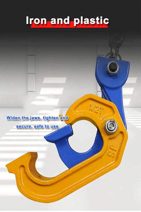 Close-up of a 1 Ton Drum Lifting Chain With 2 Hooks For Plastic And Steel Drums 50cm Length, highlighting hook design.
