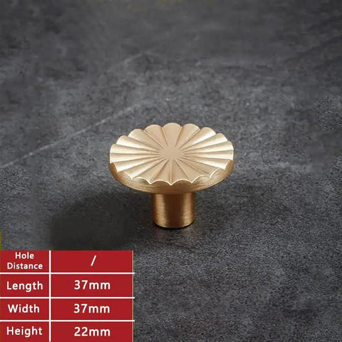 Set Of 6 Brushed Gold Zinc Alloy Cabinet Knobs And Pulls For Kitchen Cupboards Dressers And Drawers, gold tone knob close-up