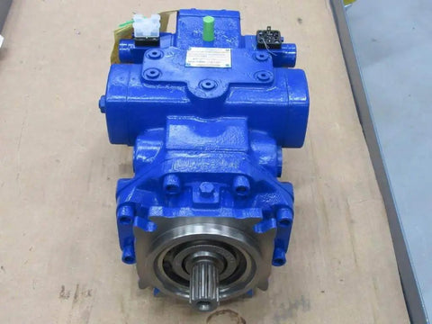 Front view of Rexroth Bosch AA4V71EL2 Axial Piston Pump PN AA4V71EL2CR202010S043A489 with connectors, 3-blade shaft