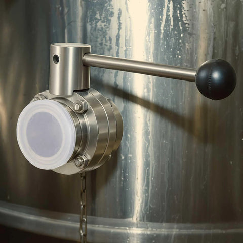 Sanitary butterfly valve with pull handle, 304 stainless steel, 1.5 in tube OD, three-clamp Clover style.