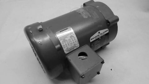 Side view of 0.5 HP 1725 RPM 3-Phase 60Hz TEFC 56C Frame Single Industrial AC Motor with NEMA 56C fan-cooled design.