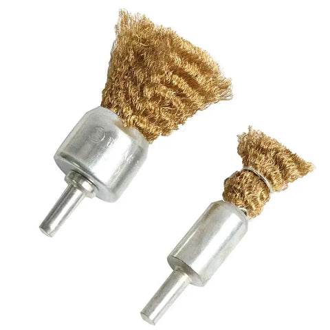 Close-up of Brass Wire Wheel Brush Kit For Drill 5 Pc With One Quarter Inch Shank 0.13mm True Brass Wire Crimped Cup Brushes Soft Enough