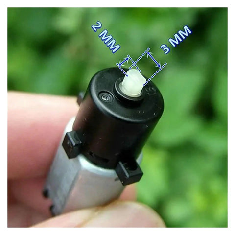 Close-up of 12mm shaft on Planetary Gear Electronic Starter Motor, 420 RPM, 5V/6V compatible for RC cars and robotics.