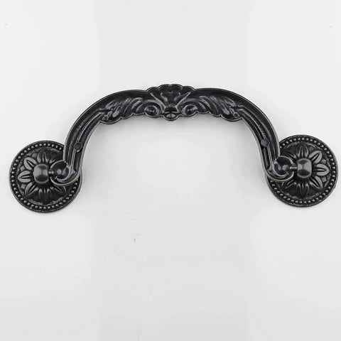 Close-up of Four Pack Vintage Dresser Drawer Pull Handle, Antique Bronze and Black Zinc Alloy, 128mm, 6.4 Inch Total Length.