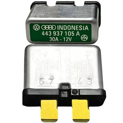 30A Thermal Fuse Relay-Style Plug-In Automotive Fuse Replacement For OE 443937105A showing 443-937-105-A on green label with pins