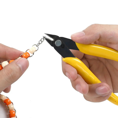 Five Pack Micro Flush Cutters With Internal Spring For Electronics Diagonal Wire Cutters 5 Inch Cuts Up To 18 AWG Copper Wire Pro Grade Alloy Steel Blades Easy Grip Yellow Handles HongWay cutting a beaded chain