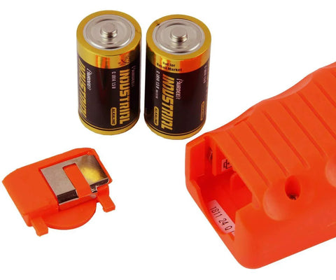 Pro Grade HVAC Leak Detector And Halogen Gas Sniffer For Refrigerants R22 R410A R134A R11 R404A CPU 1G Elitech batteries compartment.