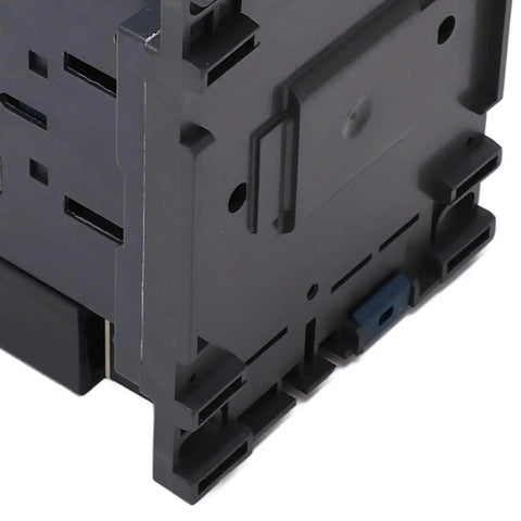 Three Pole AC Contactor 150 Amp With All The Right Accessories For Quick Circuit Connection And Safe Disconnection 110V Heavy Duty Controller