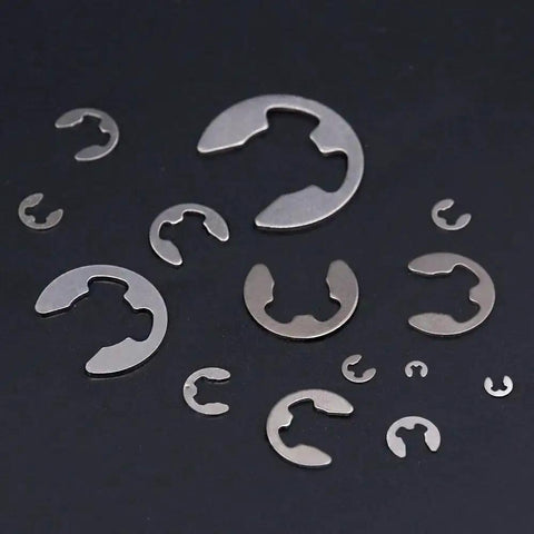 380 Piece E Clip Circlip External Retaining Ring Set In 14 Sizes 304 Stainless Steel on black background