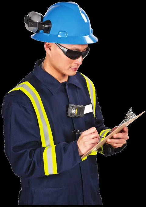 Worker wearing safety gear using Ammonia NH3 Single Gas Detector For Industrial Jobsites, ALTAIR 2X Portable NH3 Monitor, charcoal color
