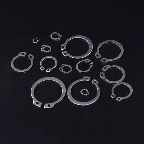 External Circlip Snap Ring Assortment Kit 150 Pieces 304 Stainless Steel 4mm To 28mm Rings on black background