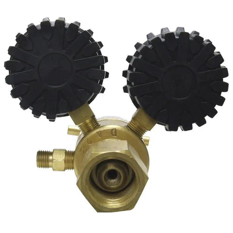 Front view of Centurion Series Oxygen Regulator RO100 with A outlet connection and 540 CGA inlet for medical and welding use.