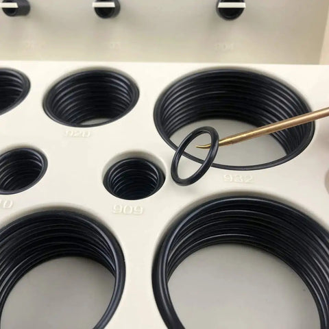 O Ring Boss Hydraulic 212 Piece Buna N 90 Durometer O Ring Assortment Kit with brass pick tool showing various sizes.