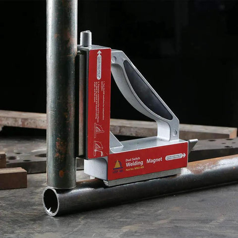 Heavy Duty Pro Grade Double Switch Neodymium Welding Magnets For Fabrication And Welding NdFeB Magnetic Clamp Holder in use