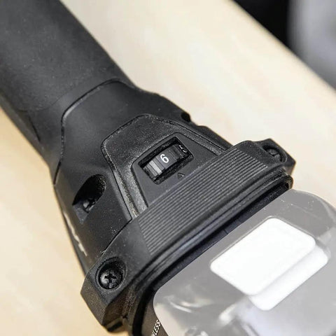 Close-up of 18V LXT Sub-Compact Brushless Cordless Multi-Tool With Variable Speed Control 10,000 to 20,000 OPM knob