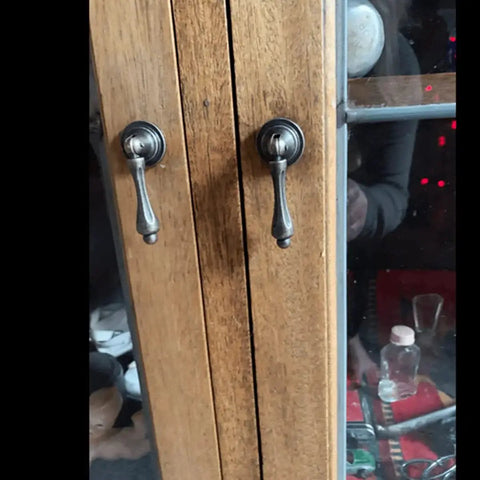 Antique Bronze Single Hole Cabinet Pull For Wooden Furniture Cabinets Cupboards Drawers Wardrobes Doors 62x24mm 2.44x0.94 Inches Durable Zinc Alloy Handle Rust Resistant Vintage Style Hardware For Home Renovation