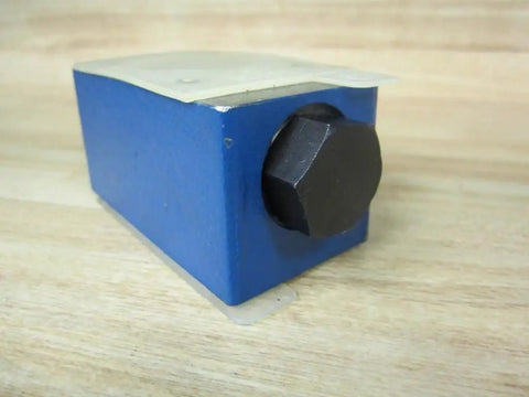 Pilot Operated Check Z2S6A1-64 Size 6 R900347498 Sandwich Plate Hydraulic Replacement Valve in blue casing