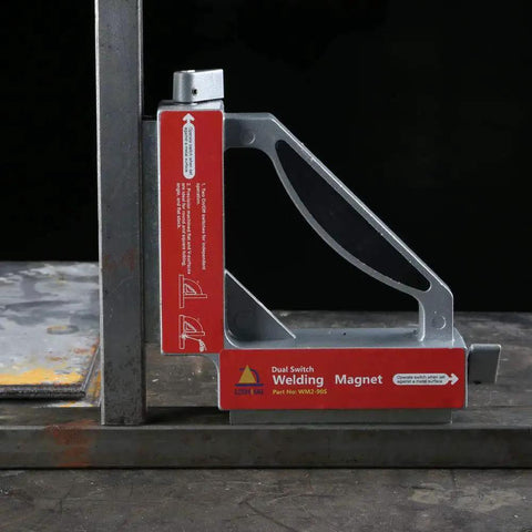 Heavy Duty Pro Grade Double Switch Neodymium Welding Magnets For Fabrication And Welding NdFeB Magnetic Clamp Holder in use