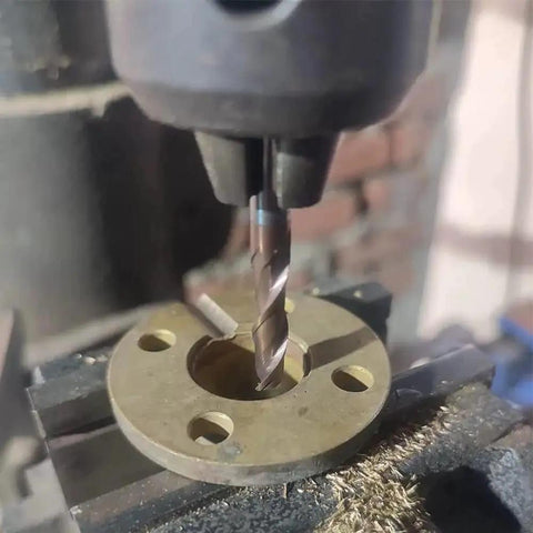 Six Piece Carbide End Mill Set For Steel Upcut CNC Router Bits With Square Nose And Center Cutting TISIN Coated in use.