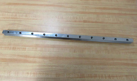 Single guide rail R160520431 660.00 mm precision profile with sealed ball bearing