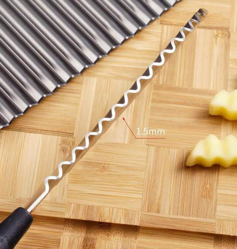 Close-up of Crinkle Cut Potato Cutter For Veggies And French Fries Stainless Steel Blade 2.9 By 11.8 Inches Wavy Slicer Knife