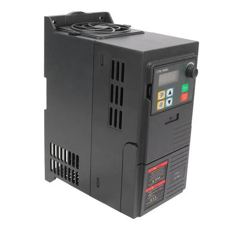 Side view of Beefy VFD Drive For 380 To 440V Input And 0 To 440V Output Single To Three-Phase Variable Frequency Drive with cooling fan