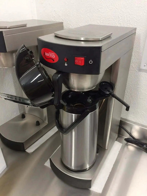 Pourover Airpot Commercial Coffee Brewer Black Stainless Steel That Brews Up To 56 Cups Per Hour 3.5 Gallons 120V Single Phase