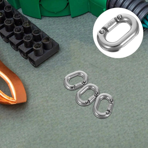 Front view: three 8mm marine-grade 316 stainless steel quick-link chain connectors; inset close-up of one link.