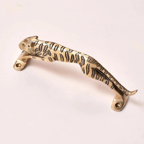 Vintage Style Interior Door Pull Handle 1 Piece in Antique Brass and Gold Finish Rust-Resistant Cabinet Pull