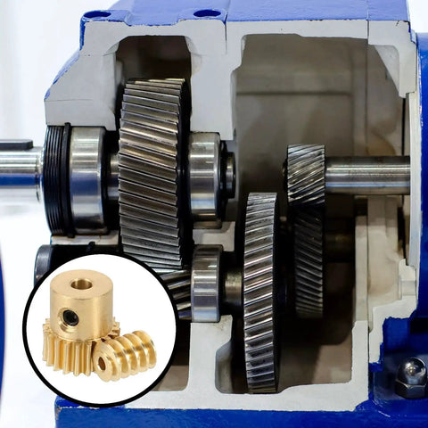 Brass Worm Gear Set With 0.5 Module, 20 Teeth, 20 To 1 Reduction, Right Rotation Drive in mini gearbox with cutaway view
