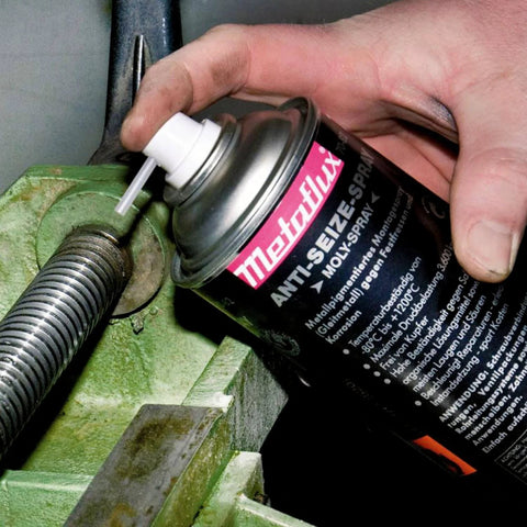 Spraying Anti Seize Lubricant Spray For All Metals With Long Lasting Protection Against Seizure And Corrosion Penetrating Oil