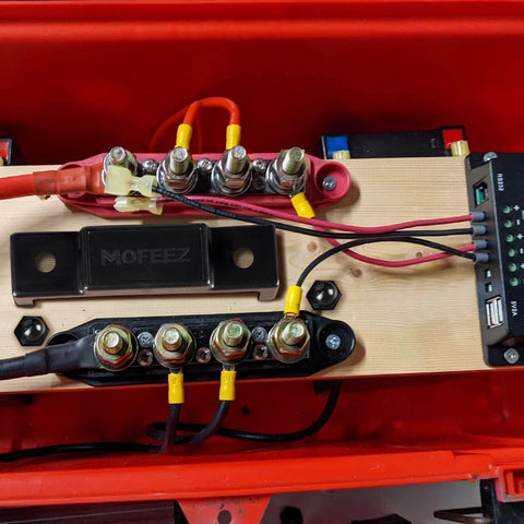 High Current Power Distribution Block Bus Bar For 48 Volt Systems, Four Five Sixteenths Inch Posts, Six Number Eight Screws, Red And Black Pair