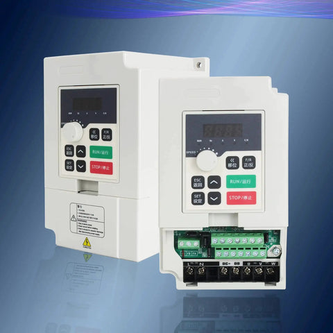 One Point Five KW 110V VFD Inverter Converts Single Phase To 3 Phase For CNC Router Spindle Motor Controller, front view