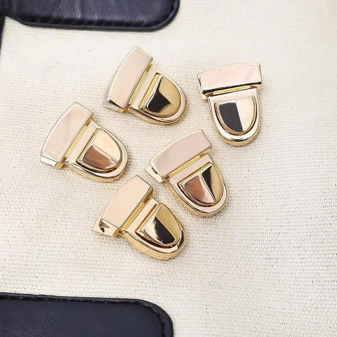 Light Gold Metal Twist Lock Clasps For Purses Bags And Wallets 5 Piece Set Secure Purse Hardware For DIY Handbags Briefcases And Wallet Making Durable Finish And Easy Lock Mechanism