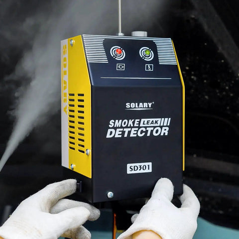Automotive Smoke Machine Leak Detector With Built In Air Pump 12V DC EVAP Vacuum Diagnostic Tester held by hands