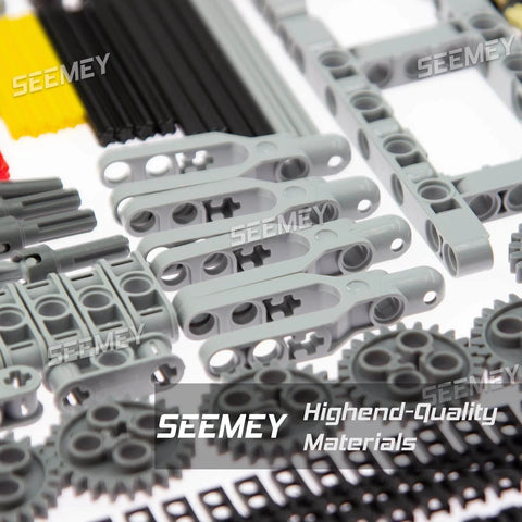 Close-up of Massive 844Pcs Pin Gears Axles Set for RC Cars and Tanks, including gears and connectors, compatible with mainstream brands.