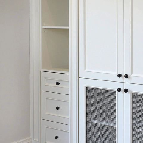 White cabinets with 5 Pack Black Zinc Alloy Cabinet Knobs Round Ball Drawer Pulls And Handles With Screws 0.94 Inch Diameter installed