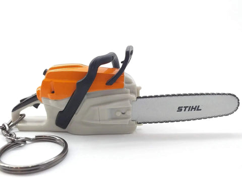 Battery Operated Chainsaw Keyring With Realistic Sound Effects, Orange Mini Tool Charm For Gear Junkies And Collectors