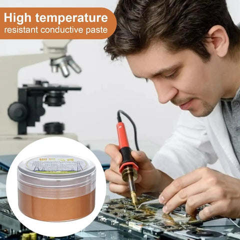 Copper Grease High Temp Electrical Contact Lubricant Dope Conductive Paste With Strong Adhesion being applied to circuit board