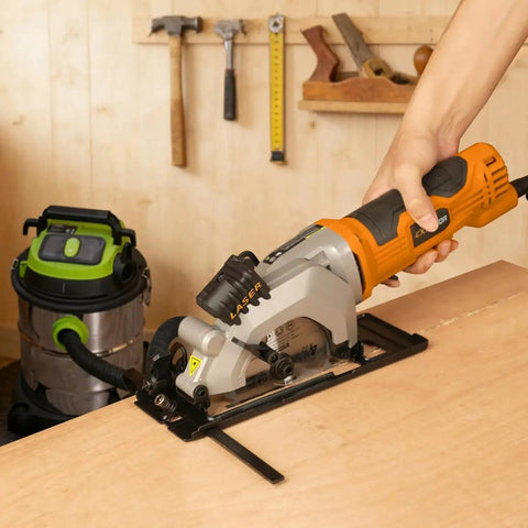 Person using Powerful Corded Mini Circular Saw With Laser Guide Extbtfor, 580W 4.8A Motor, 4000 RPM, for cutting wood