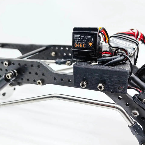 4CH 2.4GHz RC Receiver With SBUS2 And 8.4V High Voltage Internal Antenna installed on RC car chassis