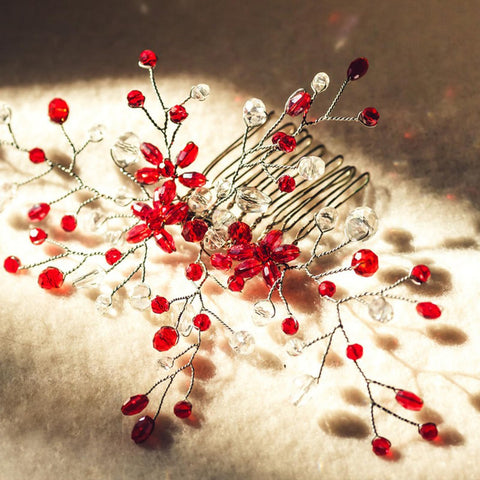 18 Gauge Aluminum Craft Wire 1mm 164ft Silvery Bendable Metal For Sculpting Doll Armature Flexible DIY Jewelry Making And Craft Projects Great For DIY Crafts Beadwork And Jewelry, displayed with decorative red and clear beads.