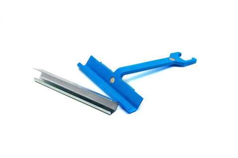 Magnetic PPC and PPF Clip Cleat Tool For 6 Inch Duct Tool Real Easy To Use For Seam Welds Heavy Duty Metal with blue handle