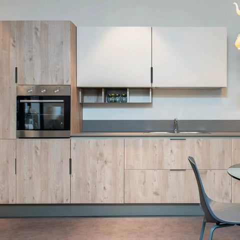 Modern kitchen with wooden cabinets featuring 6 pack finger edge pulls for cabinets 80mm length matte black concealed cabinet handles.
