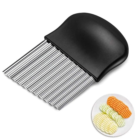 Crinkle Cutter For Veggies And Fries, Stainless Steel Wavy Slicer, French Fry Cutter For Potatoes Carrots Cucumbers And More, Durable Kitchen Gadget For Even Textured Slices And Easy Prep, Black