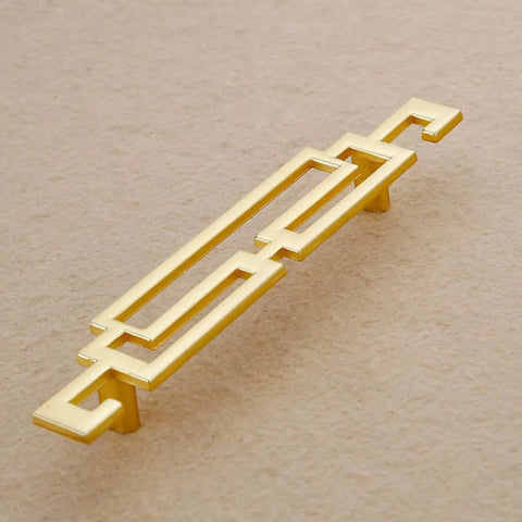 Antique Chinese Style Cabinet Pulls 4 Pack Zinc Alloy Drawer Handles With Screws Ideal for Furniture 96mm Hole Spacing Electroplated